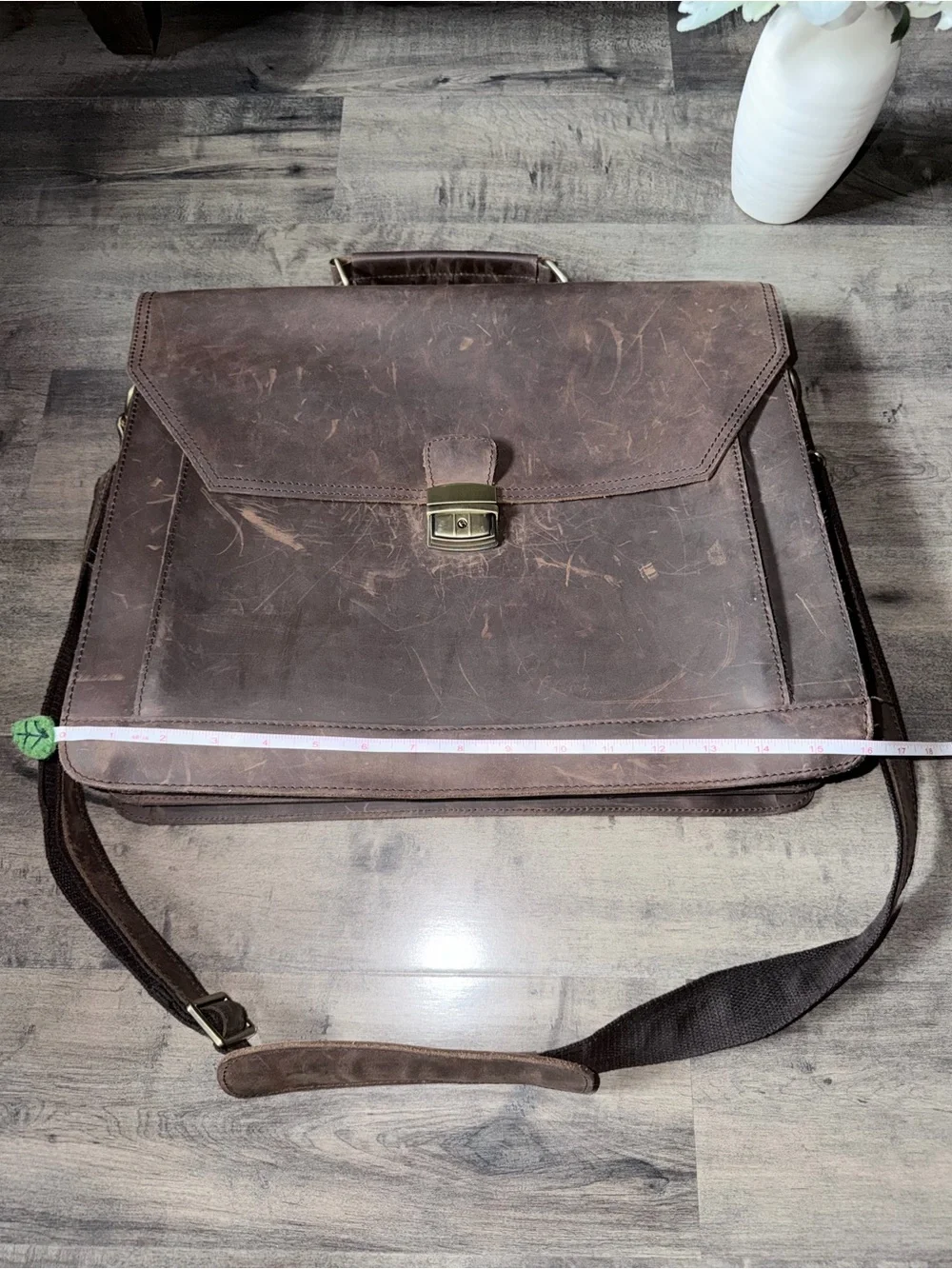 Vincenzo Dark Brown distressed Leather Briefcase with Shoulder Strap